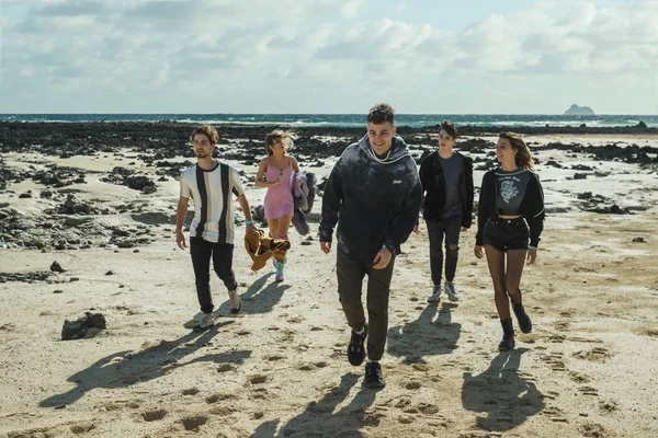 Cinco razões para assistir a Bem-Vindos ao Éden, nova série da Netflix