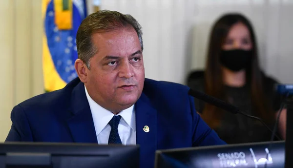Senador Eduardo Gomes (MDB-TO)