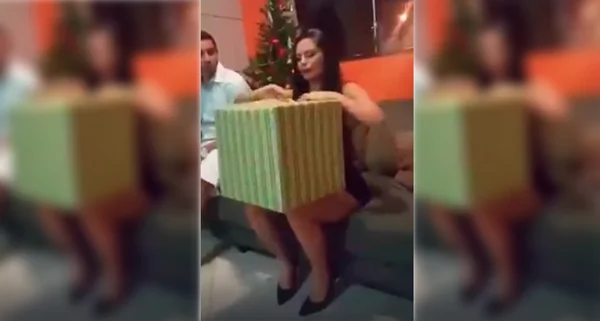 Brasiliense aproveita amigo oculto para pedir a namorada em casamento. Veja vídeo