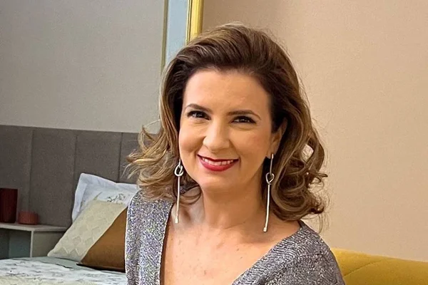 Apresentadora da Globo é assaltada no Rio após deixar filhas na escola - destaque galeria