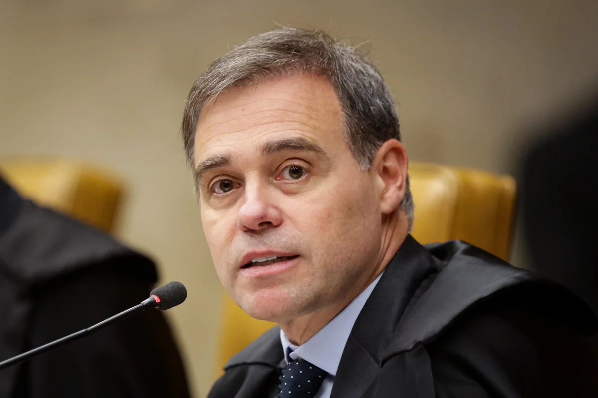 Decisão do MJ de retornar membros da PF não atingiu equipe de Mendonça