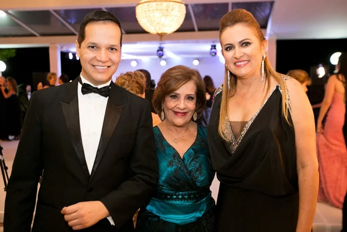 Marcelo Chaves, Lúcia Itapary e Marisa Junqueira Marcelo Chaves, Lúcia Itapary e Marisa Junqueira