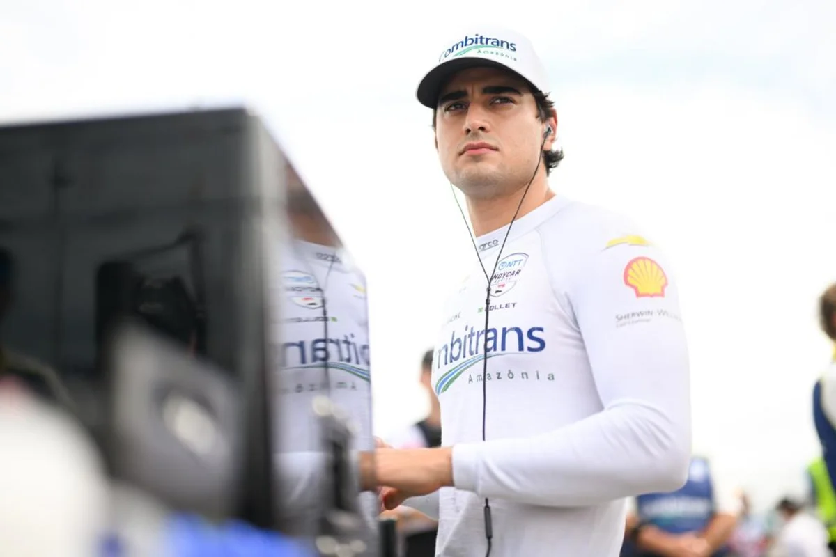 Em Brasília, Caio Collet estreia na Stock Car ao lado de Felipe Massa - imagem 1 Em Brasília, Caio Collet estreia na Stock Car ao lado de Felipe Massa - imagem 1