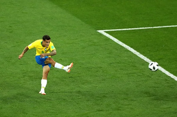 Gol de Philippe Coutinho é eleito o mais bonito pela Fifa