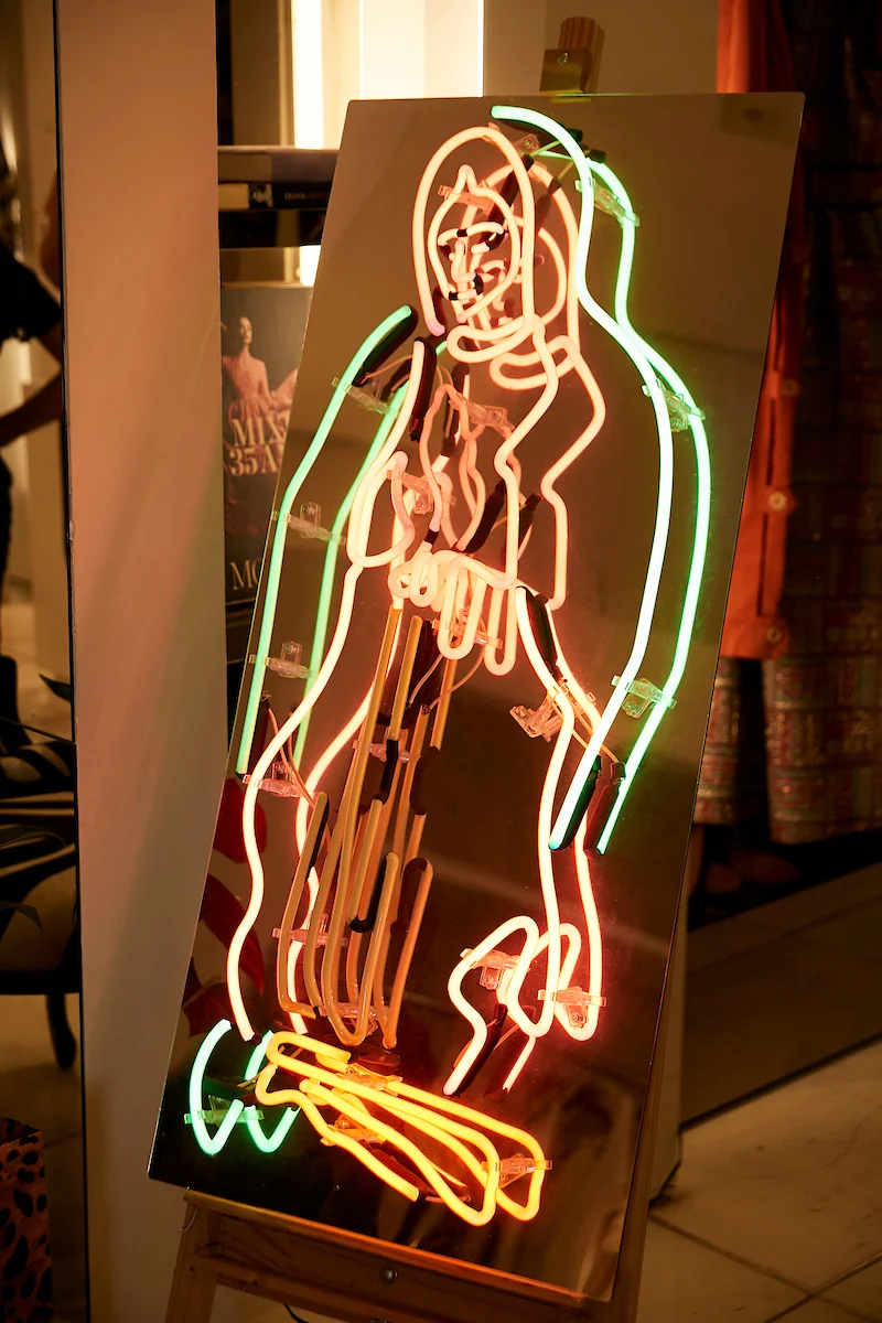 Led decorando o ambiente Led decorando o ambiente
