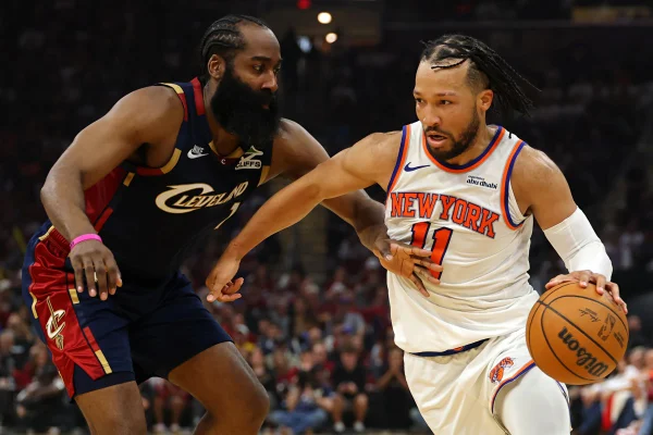 NBA: Knicks varrem Cavaliers e conquistam título da Conferência Leste
