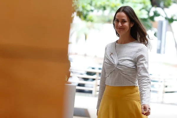 Cristina Pessoa une joalheria, arte e moda em evento conceitual