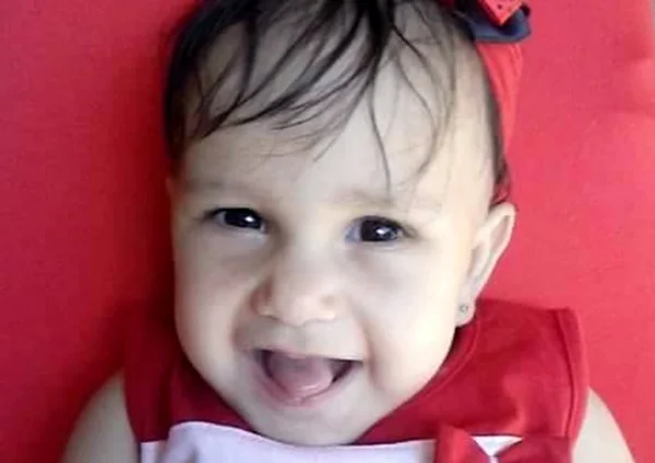 Bebê deixada em casa sozinha morre em incêndio no Novo Gama