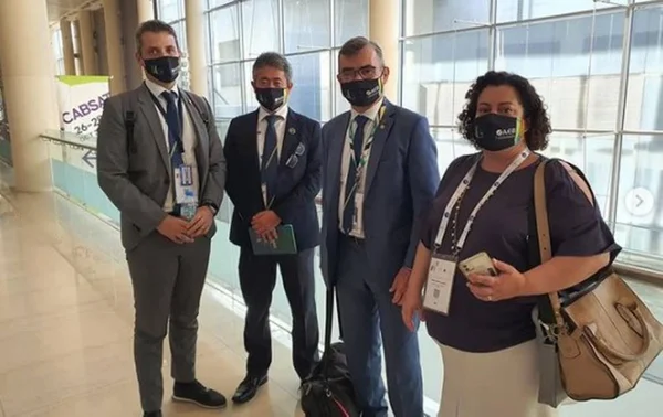 comitiva da aeb em Dubai