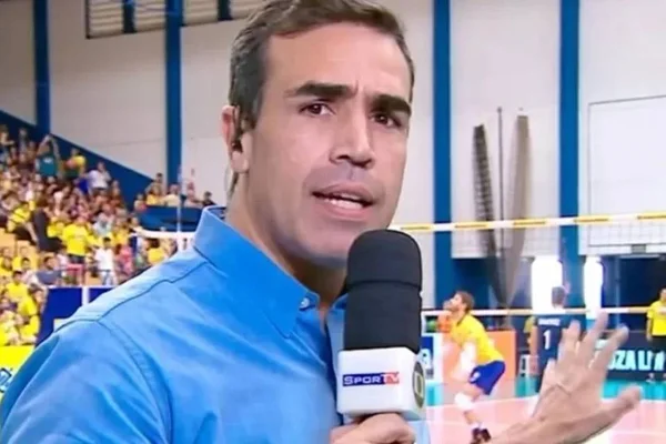 Antes de demissão, repórter parabeniza Globo e fala em manter sucesso