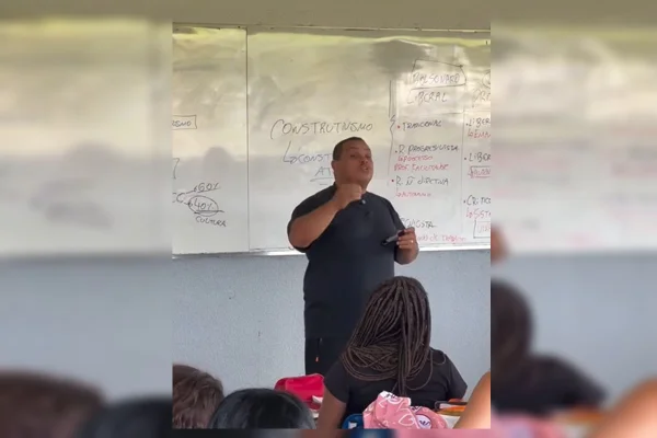 professor do Novo Gama