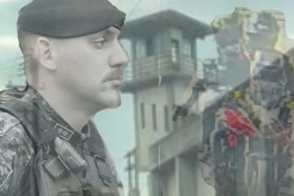 Arte gráfica de policial da Rota translúcido sobre imagem de fundo de presído e, ao lado direito, também translúcida, dupla em moto - Metrópoles
