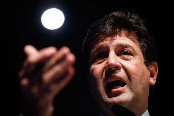 Mandetta contradiz Bolsonaro: “Sigam as orientações dos estados”