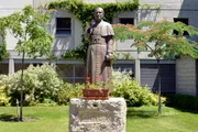 Entenda por que padre de SP foi excomungado pela Igreja Católica - imagem 3 Entenda por que padre de SP foi excomungado pela Igreja Católica - imagem 3