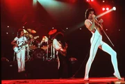 Show da banda Queen em 1977 na Califórnia