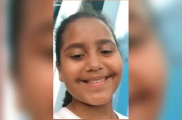 imagem colorida filha vereador mato grosso morre afogada piscina