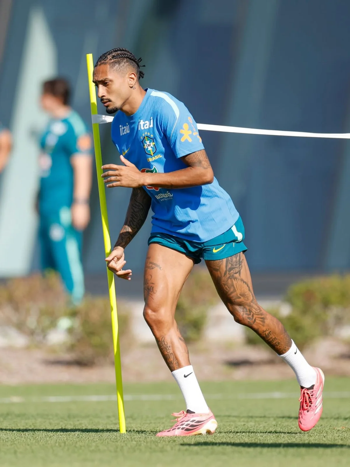 Raphinha. Raphinha.