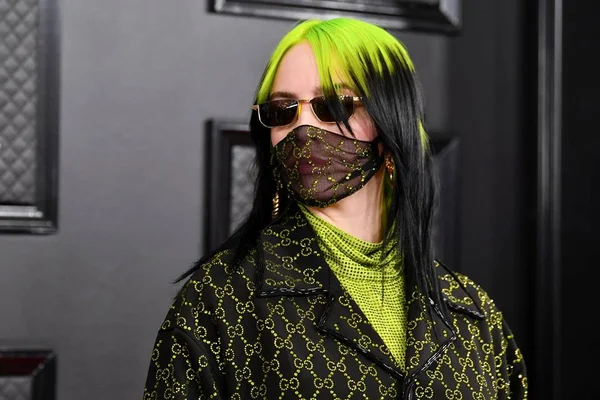 Billie Eilish revela que teve medo de Eminem a vida toda