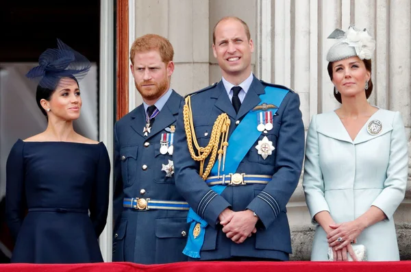 William e Kate exigiram resposta “dura” do palácio após fala de Meghan