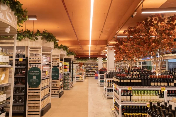 Rede de supermercados do DF é flagrada furtando R$ 600 mil em energia