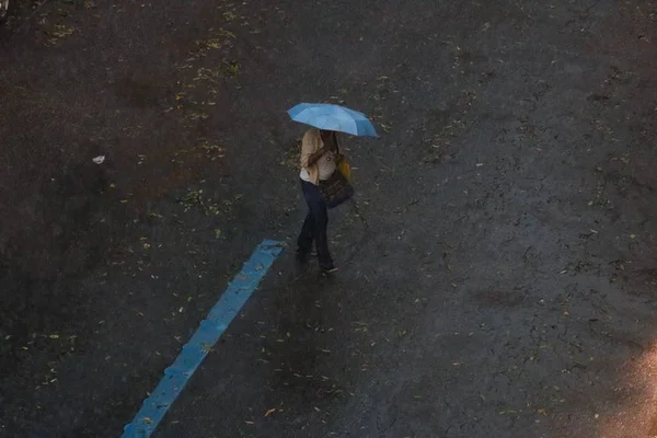 Chuva forte deixa Rio de Janeiro em estágio de atenção