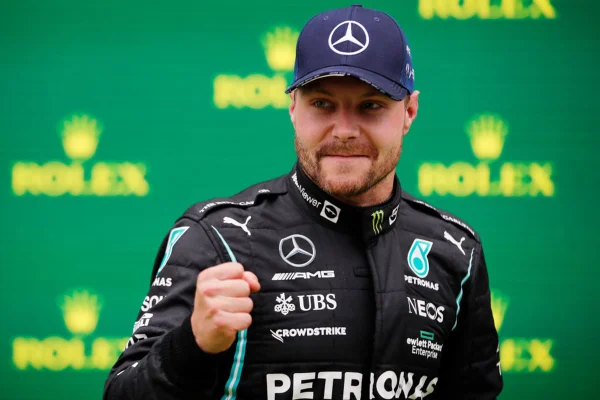 Valtteri Bottas vence na Turquia