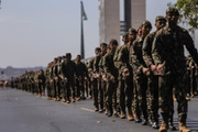 Ensaio para o desfile cívico-militar de 7 de Setembro, na Esplanada dos Ministérios 