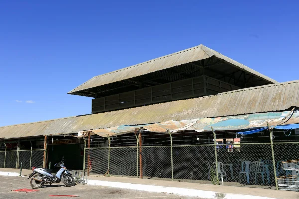 Cartão-Feira: novo auxílio para reforma de lojas vira lei no DF