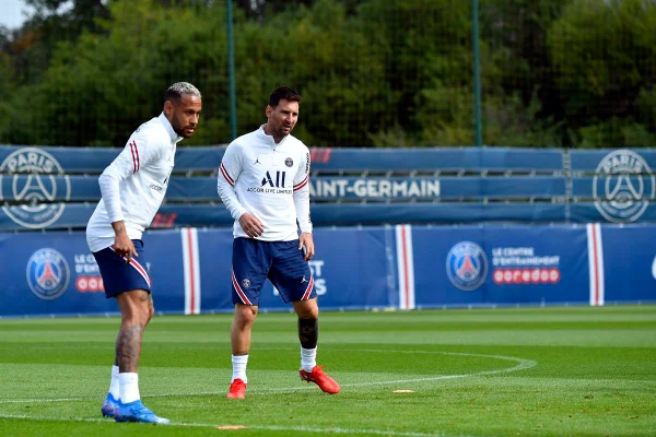 PSG confirma Messi, Neymar e Sérgio Ramos fora contra o Clermont