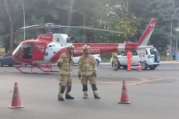 Idosa tem parada cardíaca e morre em restaurante de Brasília