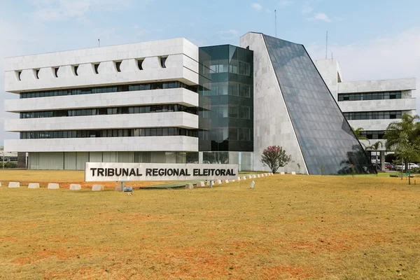 TRE condena PMs que gravaram vídeo alegando fraude em urnas na eleição