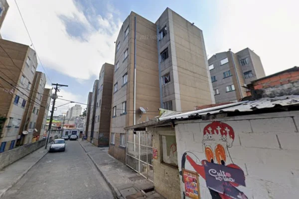 Imagem de rua onde médico maou homem após suposta tentativa de assalto - Metrópoles