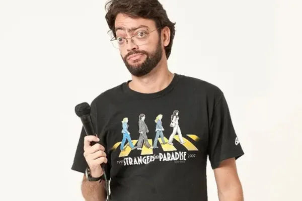 Fernando Caruso lança livro com vivências e informações do mundo nerd
