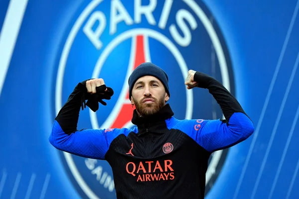 Sergio Ramos pode deixar o PSG em 2023, diz jornalista