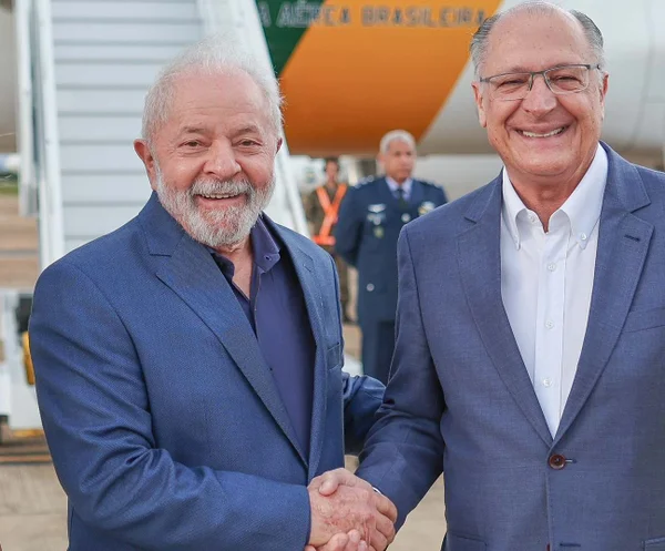 Choram e estrebucham os órfãos da terceira via, mas o eleito foi Lula