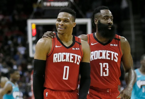 Com 63 pontos de Westbrook e Harden, Houston vence 5ª seguida