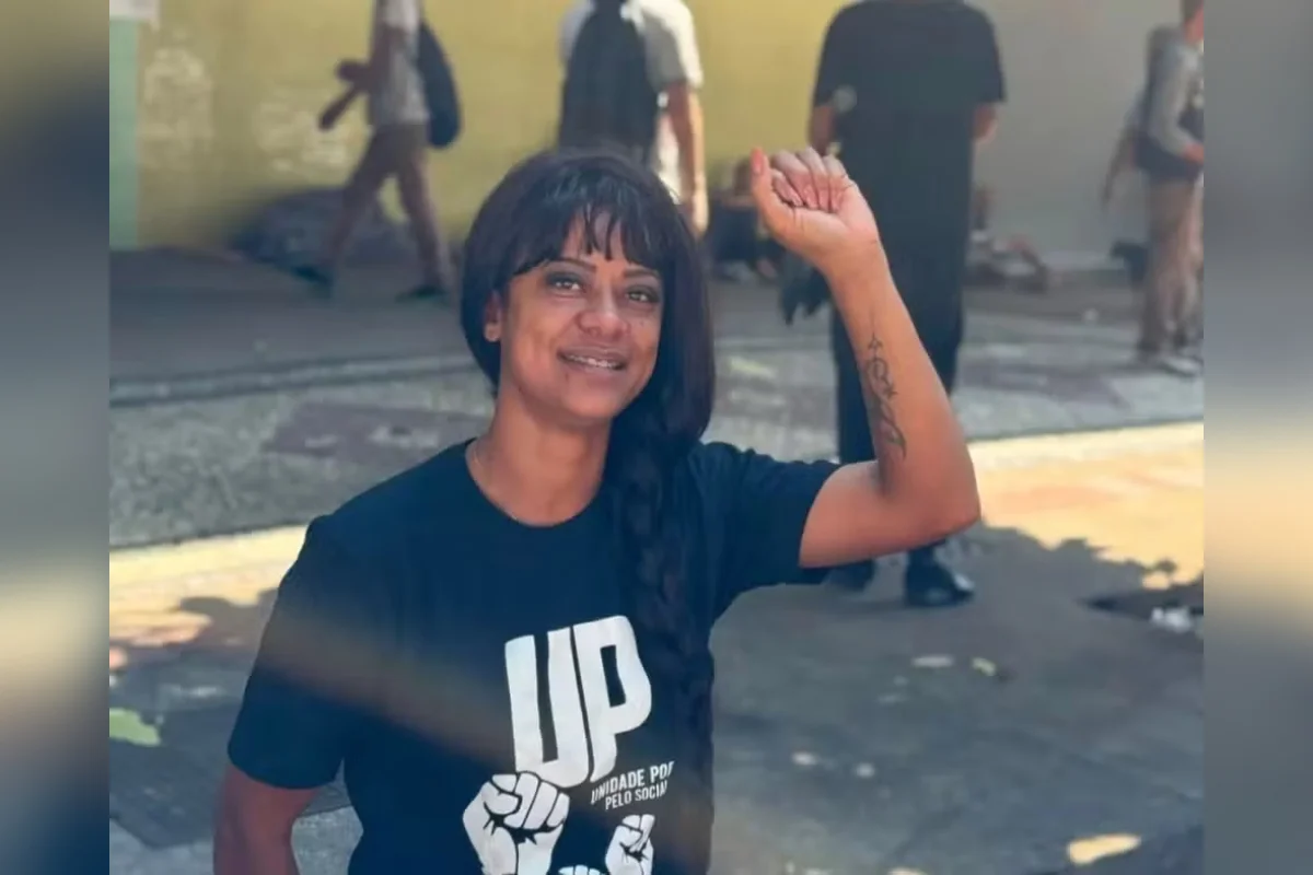 Ana Luiza do MLB (UP) Ana Luiza do MLB (UP)