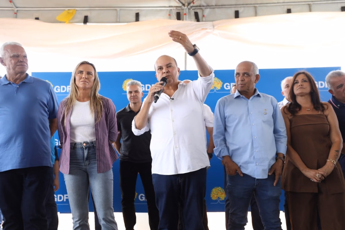 Ibaneis assina autorização para construção de viaduto em Planaltina 5 Ibaneis Rocha (MDB)