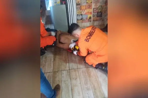 Homem fere desafeto próximo a bar e tenta esfaquear PM na Asa Norte