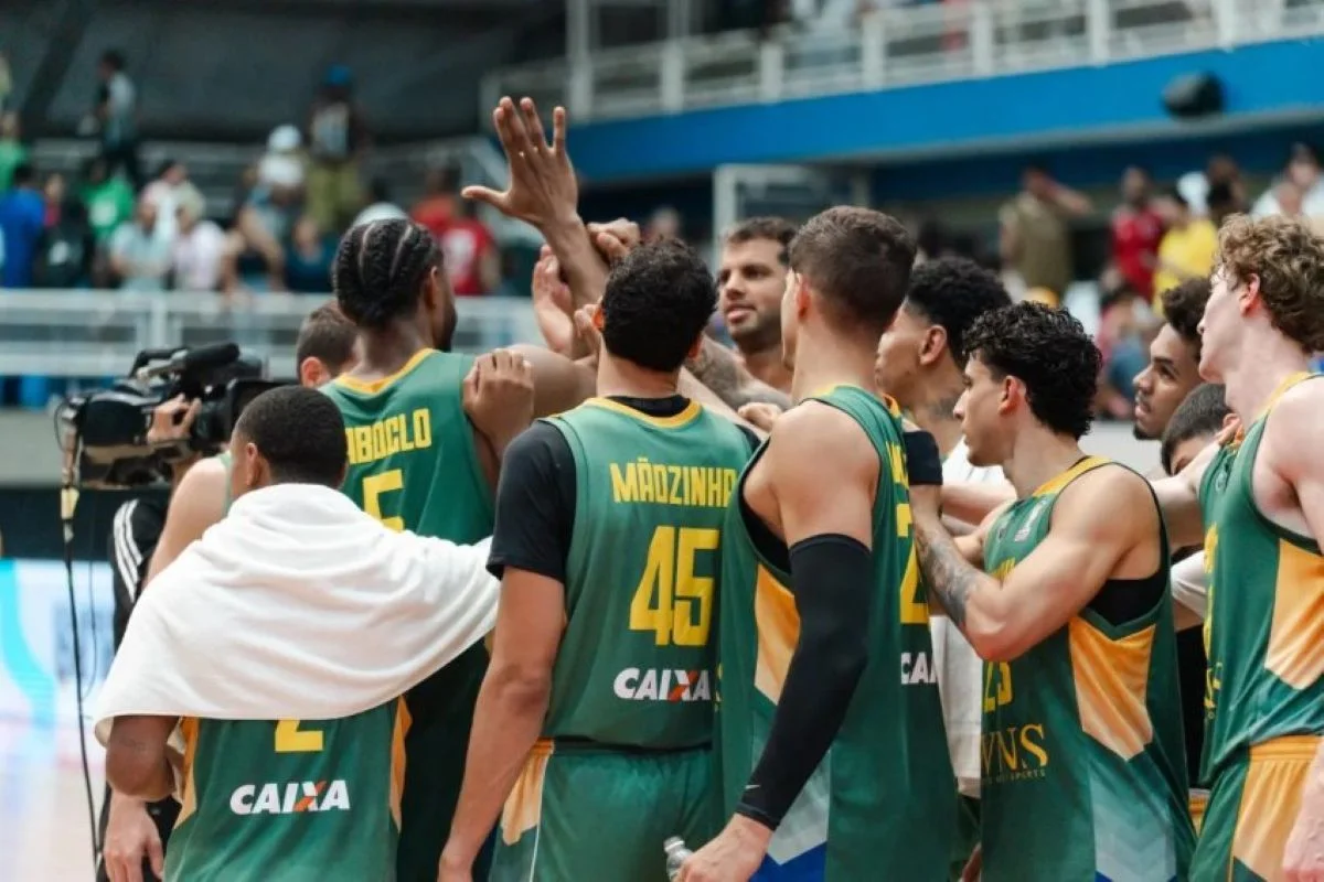 Seleção Brasileira de Basquete Seleção Brasileira de Basquete