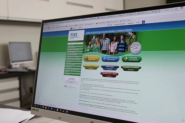 Poderão se inscrever no Fies os candidatos que fizeram o Exame Nacional do Ensino Médio (Enem) entre 2010 e 2019