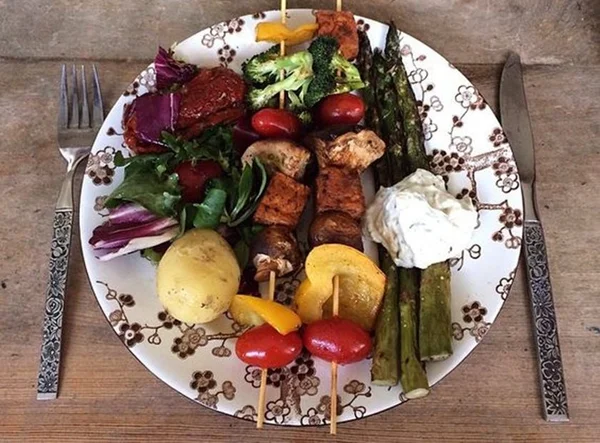 Cinco receitas para fazer um churrasco vegetariano