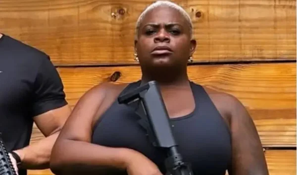jojo toddynho arma