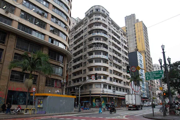 São Paulo zera notificação de imóveis ociosos