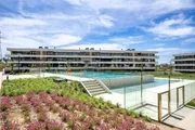 Em Madri, Lulinha mora em condomínio de luxo com piscinas, spa e sauna - imagem 5 Em Madri, Lulinha mora em condomínio de luxo com piscinas, spa e sauna - imagem 5