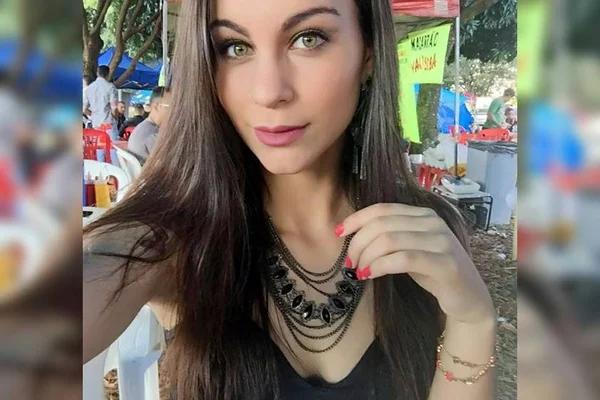 Nayane conseguiu acesso ao home care após a família entrar na Justiça