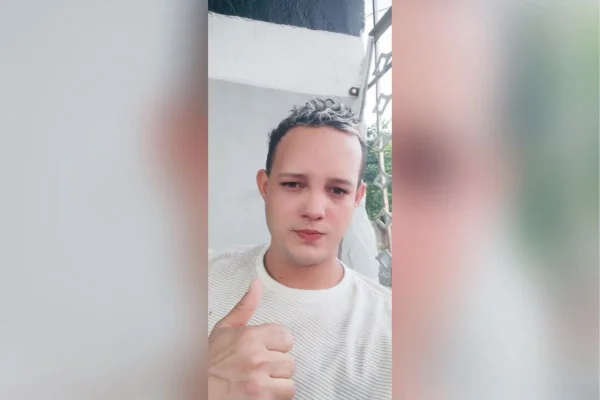 Açougueiro que matou mulher e escondeu parte do corpo em lixeira usada por marmitaria