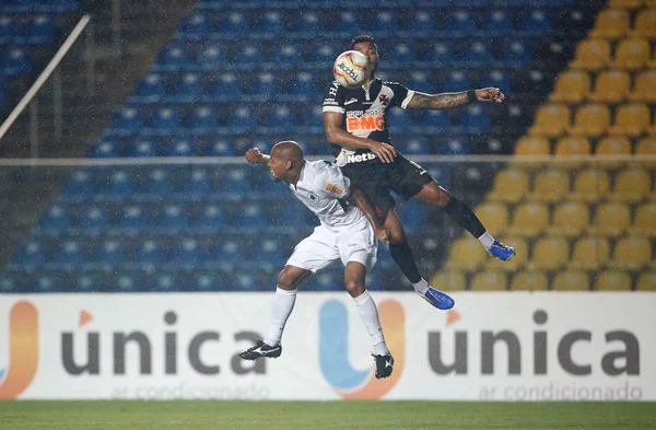 Cano marca nos acréscimos e o Vasco vence o Boavista em Cariacica