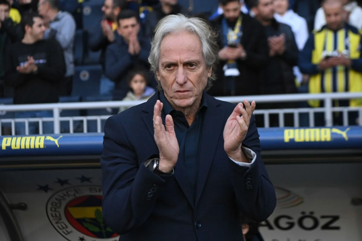 Jorge Jesus admite lista secreta para seleção brasileira