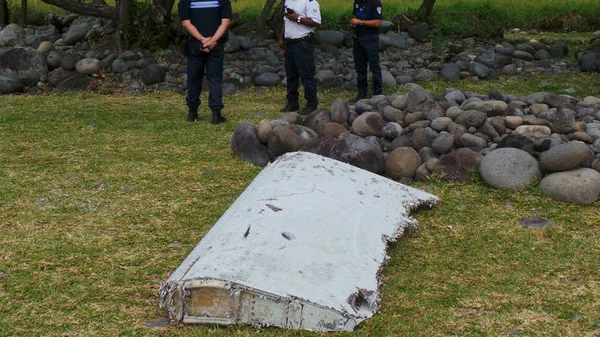 Desaparecimento do voo da Malaysia Airlines completa 2 anos e segue um mistério
